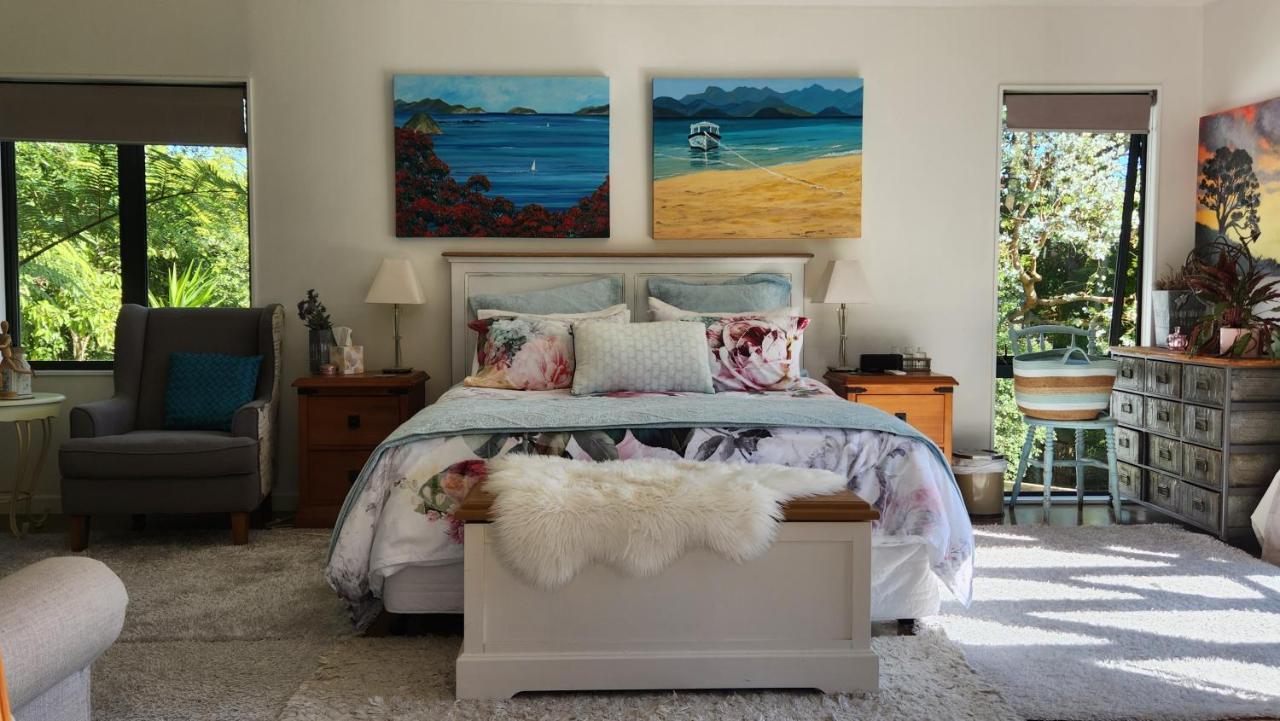 Boutique Art Retreat Hotell Upper Hutt Exteriör bild